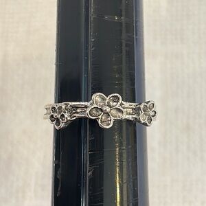 💐5/25 flower simple band silver tone statement ring